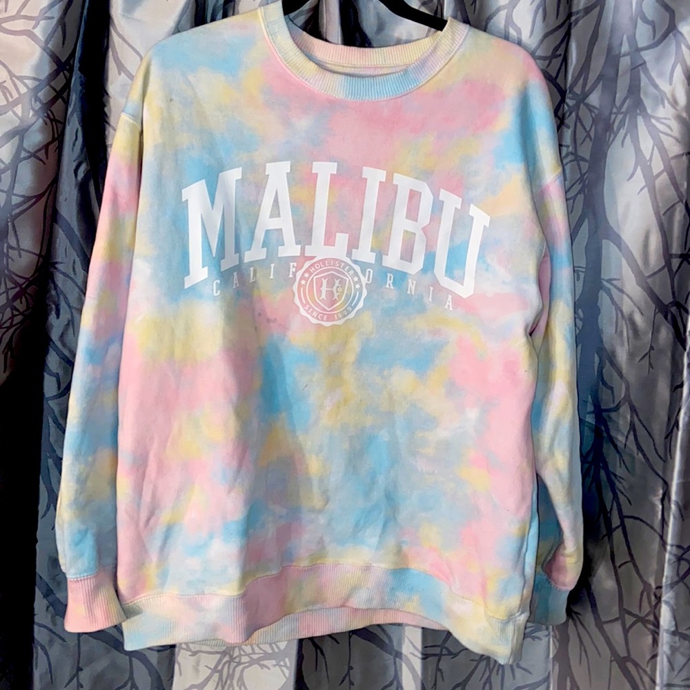 tie dye hollister crew neck